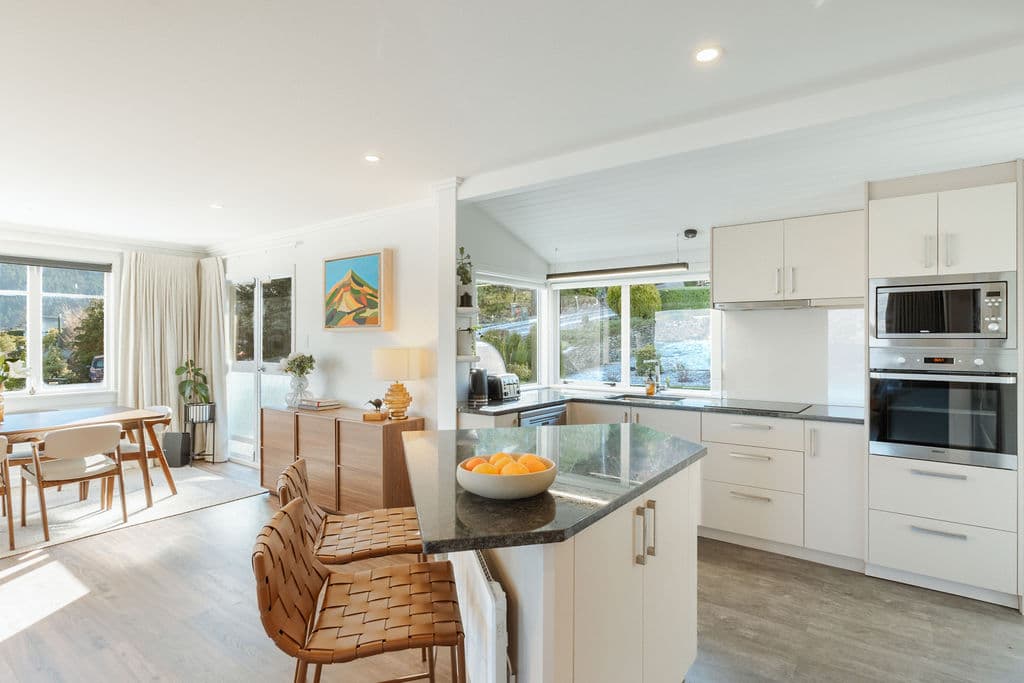 Modern kitchen